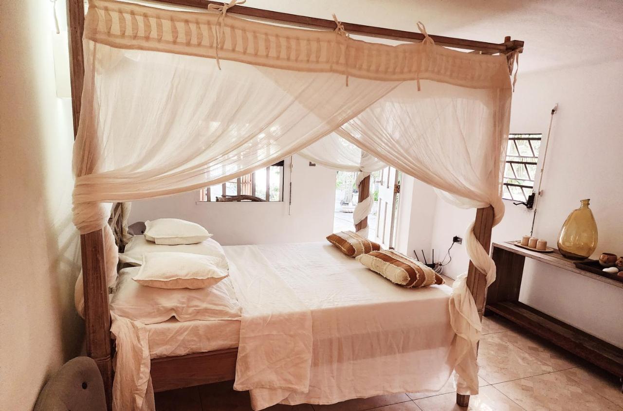 خليج سِمبسون Perle Stone Studio- Bed And Breakfast المظهر الخارجي الصورة